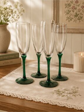Libbey Emerald Green Stem Champagne Flutes - Set of 4